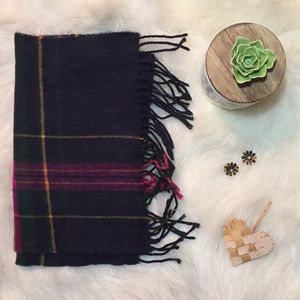 Plaid scarf